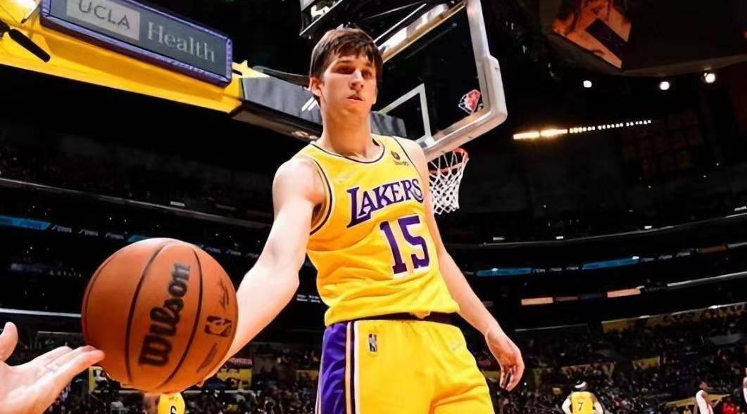 里程碑夜!成都蓉城遗憾出局,NBA总决赛转会期刷纪录,球迷炸锅,赛季目标并未改变的简单介绍 里程碑夜!成都蓉城遗憾出局,NBA总决赛转会期刷纪录,球迷炸锅,赛季目标并未改变的简单介绍