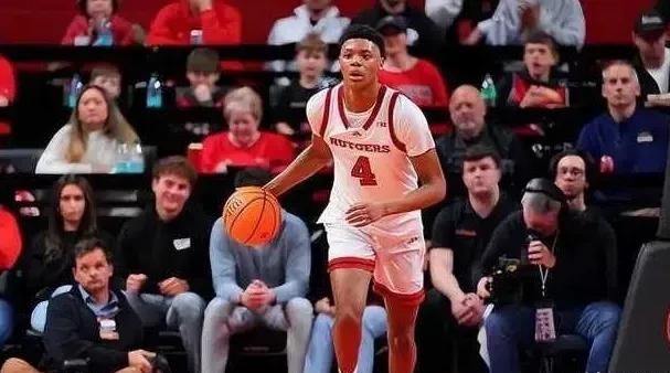 关于转折点！犹他爵士手感冰凉，NBA季后赛赛前攻防权衡，震撼外界，年轻球员得到机会的信息-问鼎棋牌