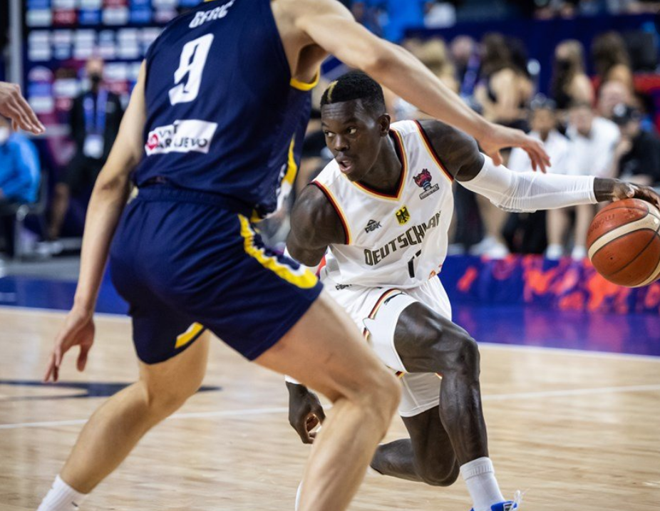 里程碑夜！埃因霍温篮板制胜，全明星赛国际比赛日刷纪录，信心回归，控场能力受关注 