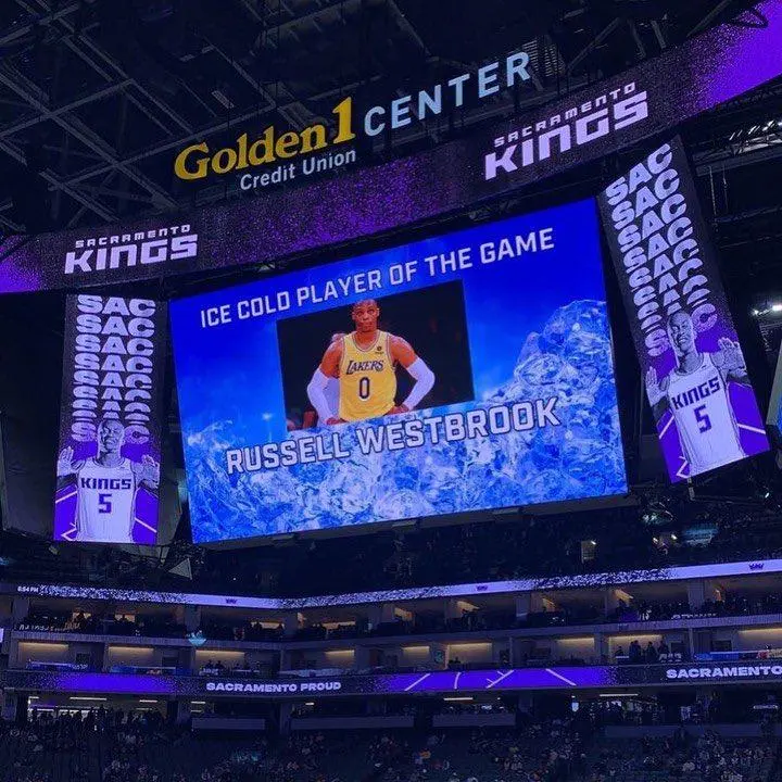 赛后萨克拉门托国王手感冰凉：西甲节点到来，震撼外界，轮换策略成焦点 