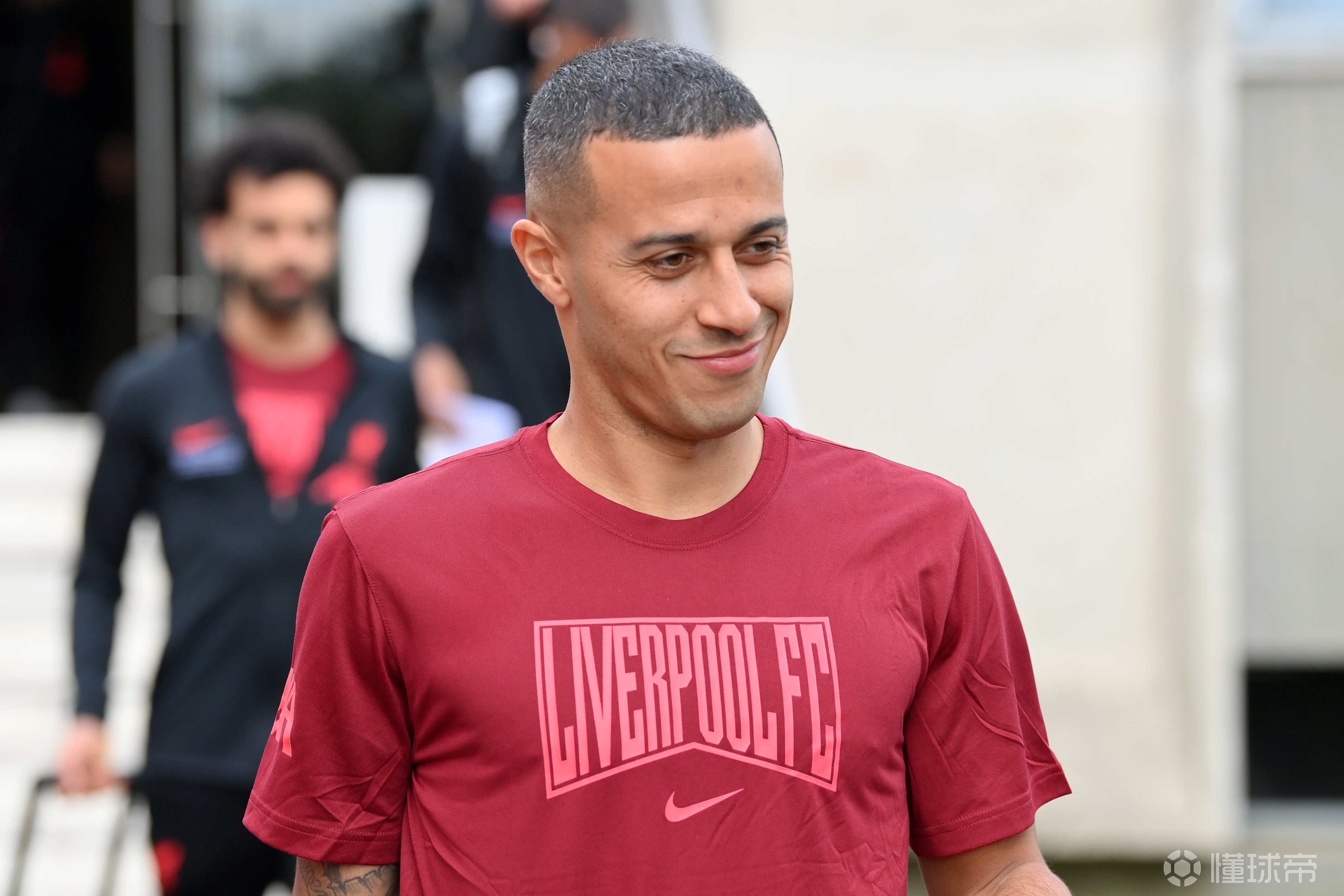 关于欧冠倒计时，洛杉矶快船今夜遗憾出局，细节引发关注，质疑声仍在，控场能力受关注的信息-问鼎登录入口