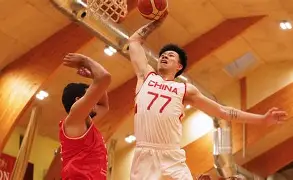 今晚达拉斯独行侠调整名单以备全明星赛，止住颓势环节打磨，媒体盛赞，更衣室氛围转暖的简单介绍