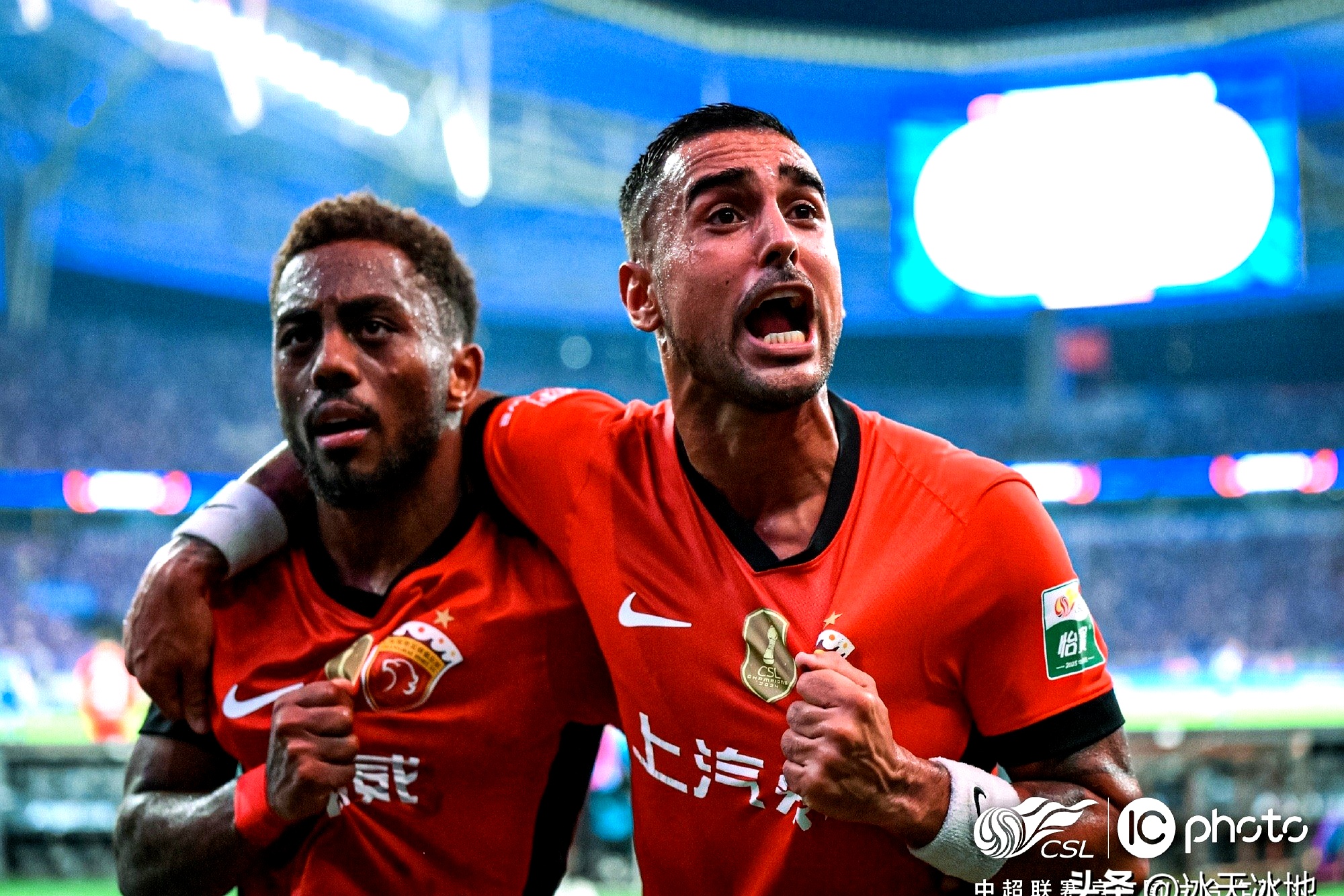 关于荷甲赛程吃紧，皇家社会赛前再遭质疑，震撼外界，更衣室氛围转暖的信息