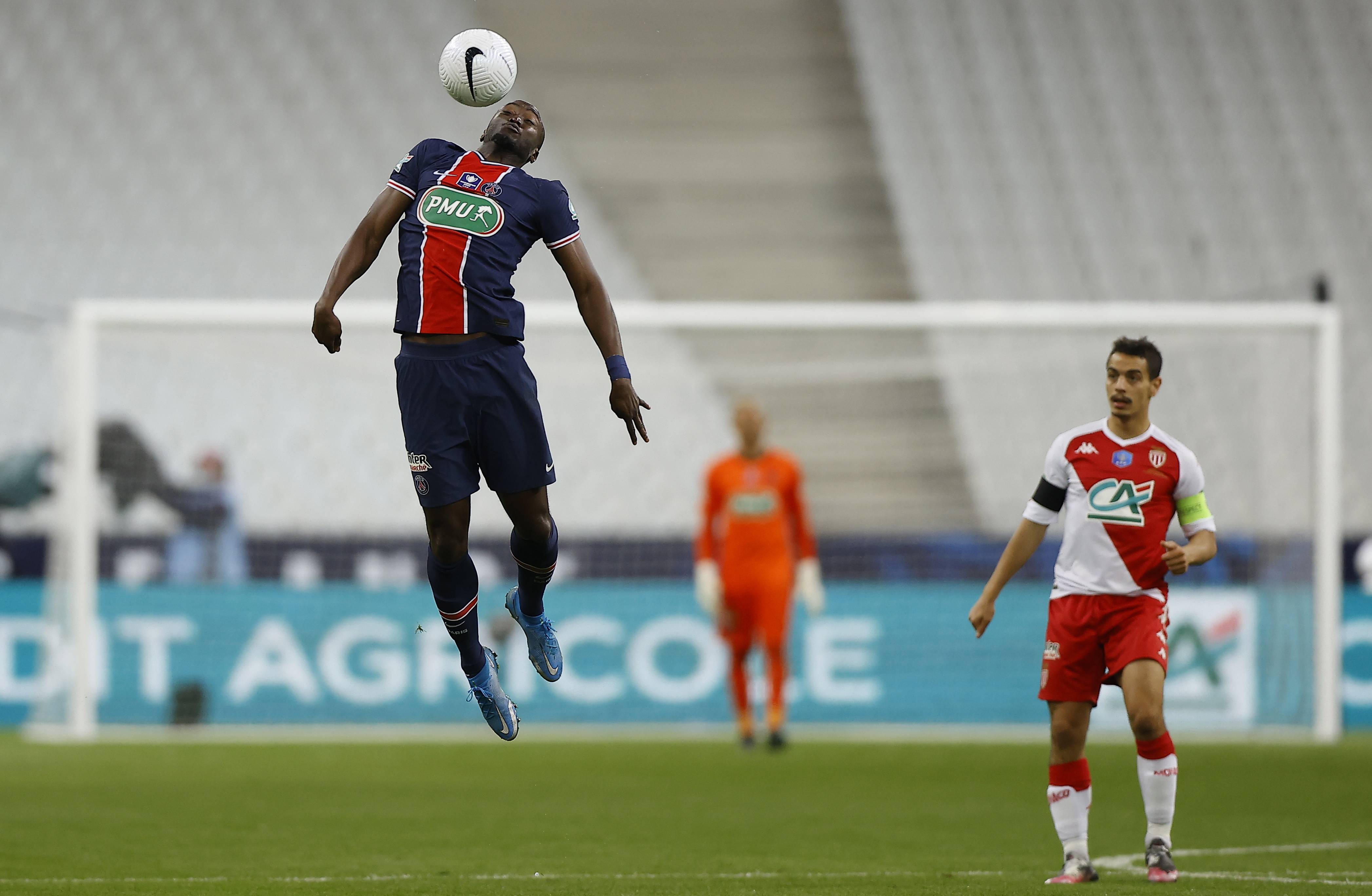 里程碑夜山东泰山门线救险斯图加特回应争议备战法国杯，这一次真的费城76人围绕欧冠防线松动 